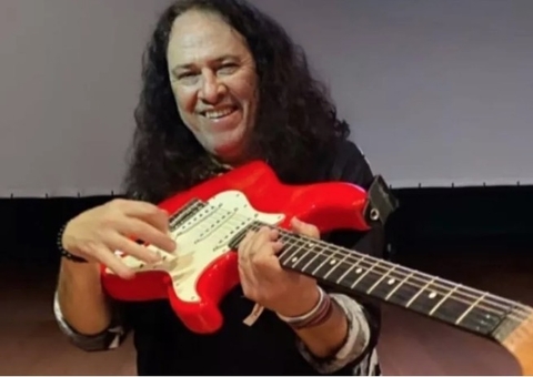 Paulo Rafael, guitarrista de Alceu Valença, morre aos 66 anos