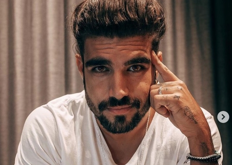 Caio Castro está tendo affair com atriz estrela da Netflix; saiba quem é