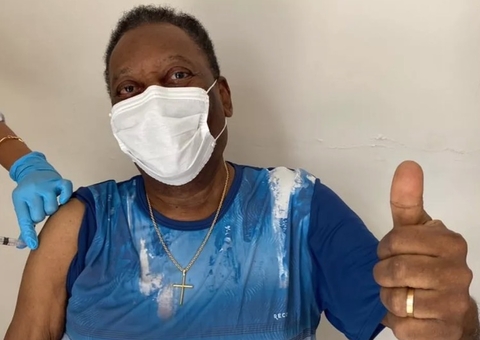 Internado há 6 dias, Pelé descobre problema de saúde