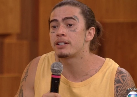 Whindersson Nunes fala sobre depressão e defende Maria Lina de ataques