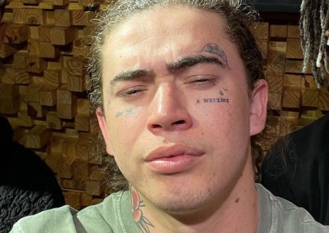 Whindersson fica pistola e rebate internauta sobre encontro com Luísa: 'comendo seu c*'