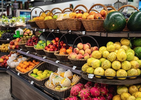 Conheça os alimentos que auxiliam na prevenção à depressão e ansiedade