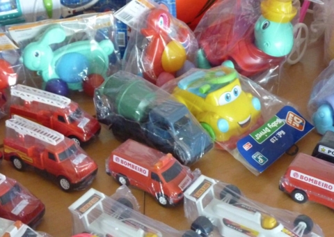 Controladoria arrecada brinquedos para Dia das Crianças
