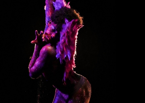 Ateliê 23 lança ‘A Bela é Poc’ no Teatro Amazonas