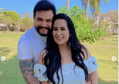Aos 41 anos, Fabíola Gadelha anuncia gravidez: ‘arraiozinho ou arraiazinha?