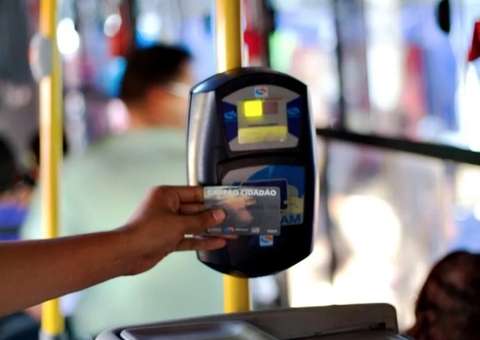 Sistema de bilhetagem em ônibus volta a funcionar em Manaus 