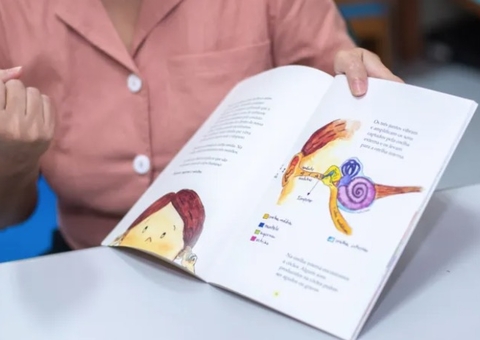 Autora amazonense concorre a prêmio Jabuti com livro infantil