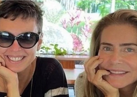 Em meio a boatos de namoro, Maitê Proença faz homenagem a Adriana Calcanhotto