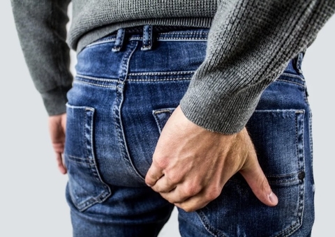 Idoso que contraiu covid é diagnosticado com síndrome do ânus inquieto 