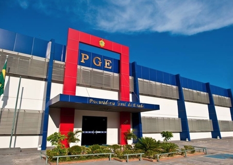 PGE abre processo seletivo de estágio para diversas áreas em Manaus