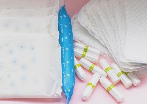 Pobreza menstrual: Entenda o problema que leva mulheres a deixar a escola