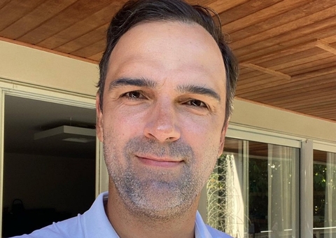 Novo apresentador do BBB22, Tadeu Schmidt já tem data para deixar ‘Fantástico'