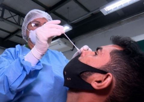  Pessoas que trabalharão no jogo do Brasil em Manaus, fazem teste de covid-19