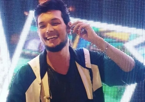 Sertanejo é preso durante show em Goiás 
