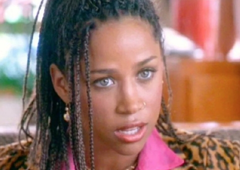 Atriz de ‘As Patricinhas de Beverly Hills’ diz que perdeu tudo por vício em opioides 