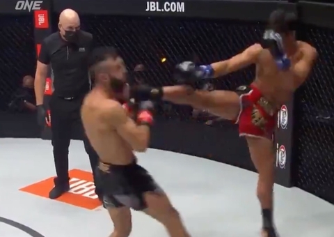 Lutador leva chute e apaga em nocaute impressionante; vídeo