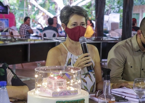 Publicações de livros destacam fatos e feitos em Manaus nos seus 352 anos