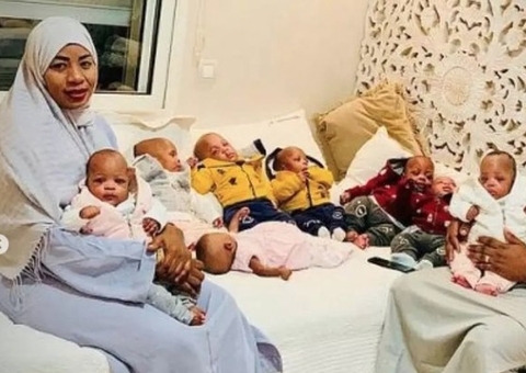 Mãe esperava 7 bebês mas no parto descobre que eram 9; bateu recorde