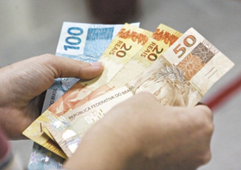 Governo do Amazonas antecipa segunda parcela do 13º salário para esta sexta