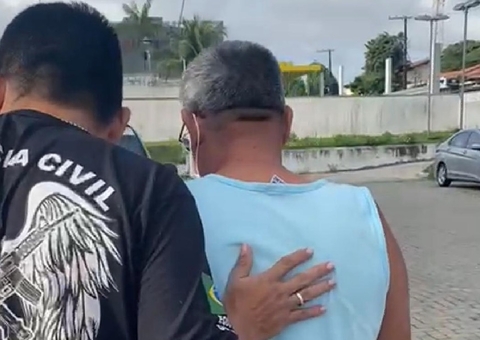 Com HIV, professor que estuprou seis alunos em escola é preso em Manaus