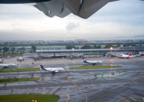 Atentado terrorista: Homem bomba explode perto do aeroporto na Colômbia