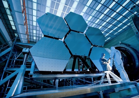 Lançamento do Telescópio James Webb é adiado mais uma vez