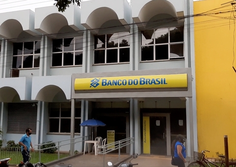 Homem é preso ao invadir e tentar roubar agência bancária no Amazonas