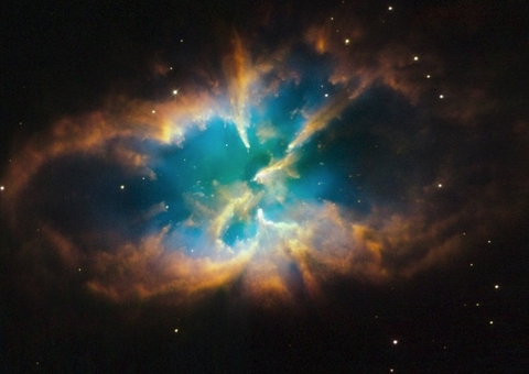 Astrônomos descobrem planeta em formato de bola de rugby 