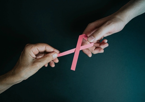 Ácido hialurônico pode prevenir sequela de radioterapia em pacientes com câncer pélvico