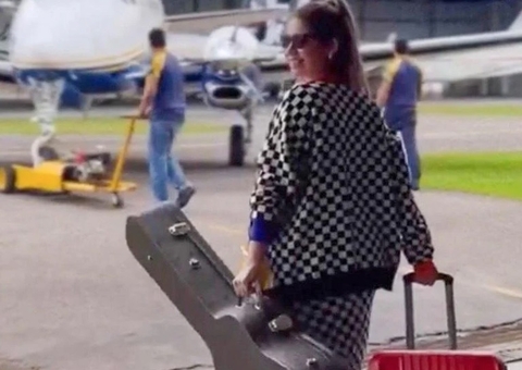 Mãe de Marília Mendonça recebe roupas que cantora usava em acidente