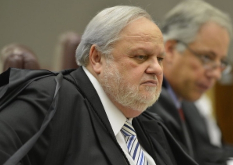 PF prende suspeito de enviar ameaças à família de ministro do STJ