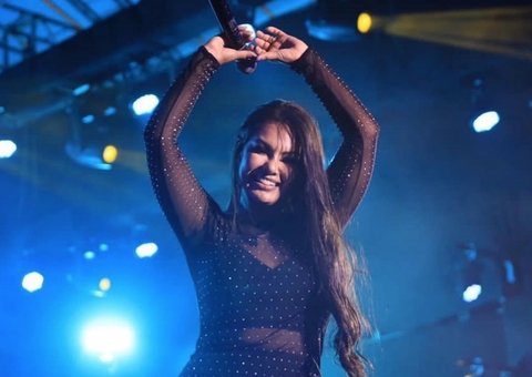 Cantora Paulinha, do Calcinha Preta, é internada em Aracaju