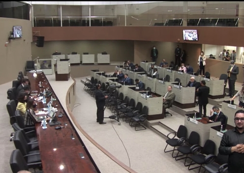 Vereadores discutem sobre escândalo de medidores de energia contando o dobro em Manaus