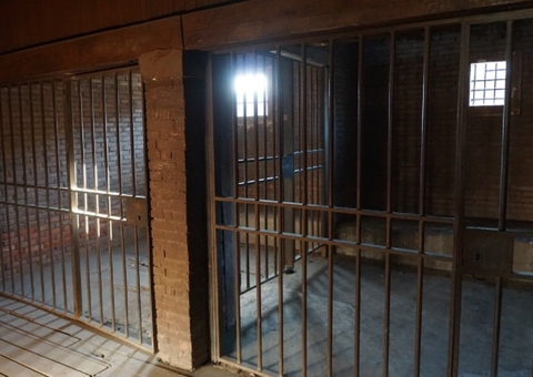 Detento mata companheira durante visita íntima em penitenciária 