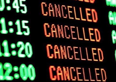 Cancelamento de voos deixa amazonenses à mercê de companhias aéreas