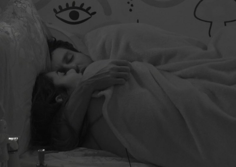 BBB22: Clima esquenta entre Eslô e Lucas e internautas apontam masturbação