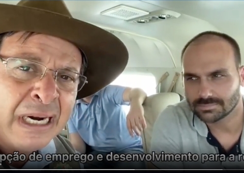 Eduardo Bolsonaro e ministro do Turismo estão no Amazonas para inaugurar aeroporto