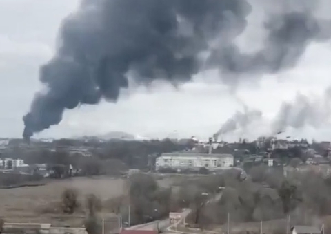 Guerra: Vídeos mostram ataque da Rússia contra Ucrânia