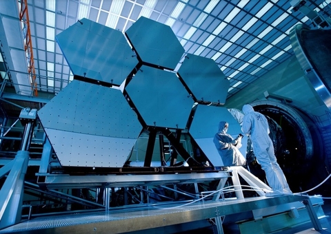 Telescópio James Webb registra suas primeiras fotografias; Confira