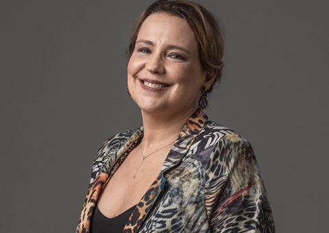 Ana Beatriz Nogueira revela que está com câncer no pulmão