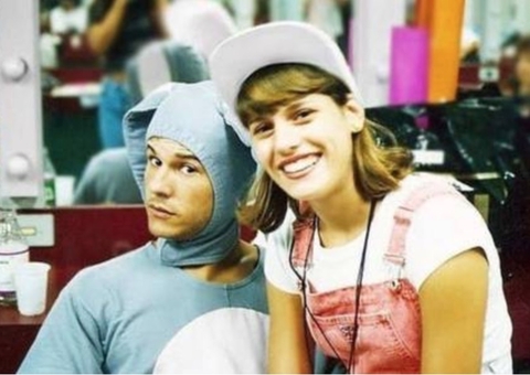 Ex de Dinho, do Mamonas Assassinas, relembra 26 anos da morte do cantor