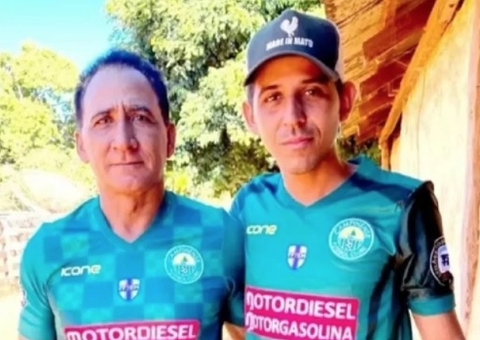 Motos de pai e filho batem de frente e os dois morrem 