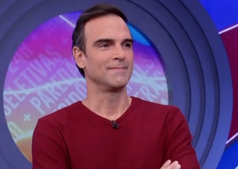 Tadeu Schmidt é parado em blitz da Lei Seca e tem atitude inusitada