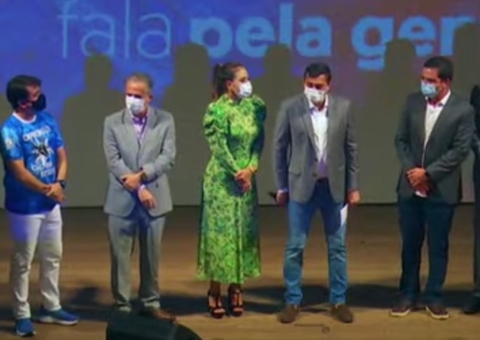 Governador do Amazonas anuncia datas do Festival de Parintins 