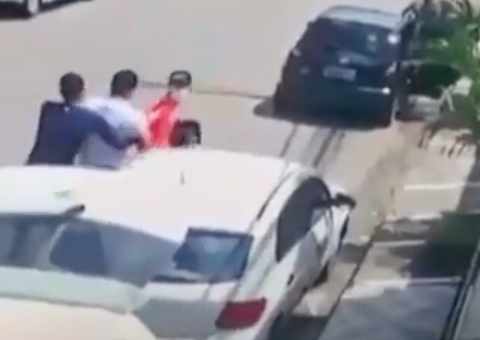 Câmera registra sequestro de sobrinho de empresário na Compensa; Vídeo 