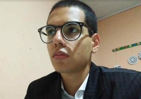 Jovem sai para ir a casa da namorada e desaparece em Manaus 