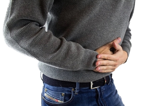 Saiba o que causa sensação de inchaço no corpo