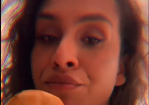 Lina come pão e provoca fãs de Arthur: ’Tá podre, mofado’