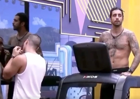 BBB22: Gustavo e Scooby revelam ejaculação noturna: ‘Todo melado’