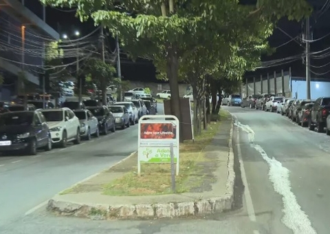 Criança de 12 anos morre após pegar carona em carroceria de caminhão